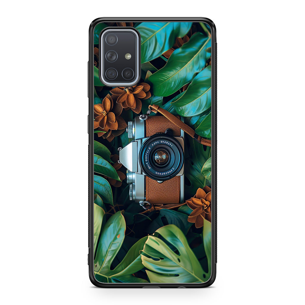 The Lens Between Leaves Galaxy A51 / A71 Case