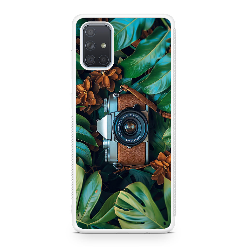 The Lens Between Leaves Galaxy A51 / A71 Case