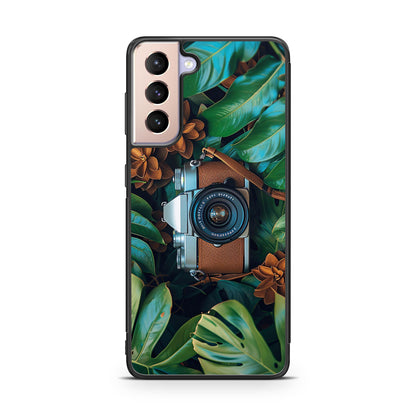 The Lens Between Leaves Samsung Galaxy S21 / S21 Plus / S21 FE 5G Case