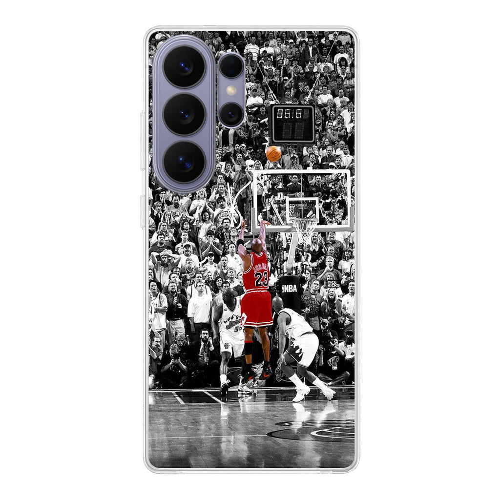 Michael Jordan Epic Shoot - Iconic Basketball Case | Galaxy S26 Ultra Case