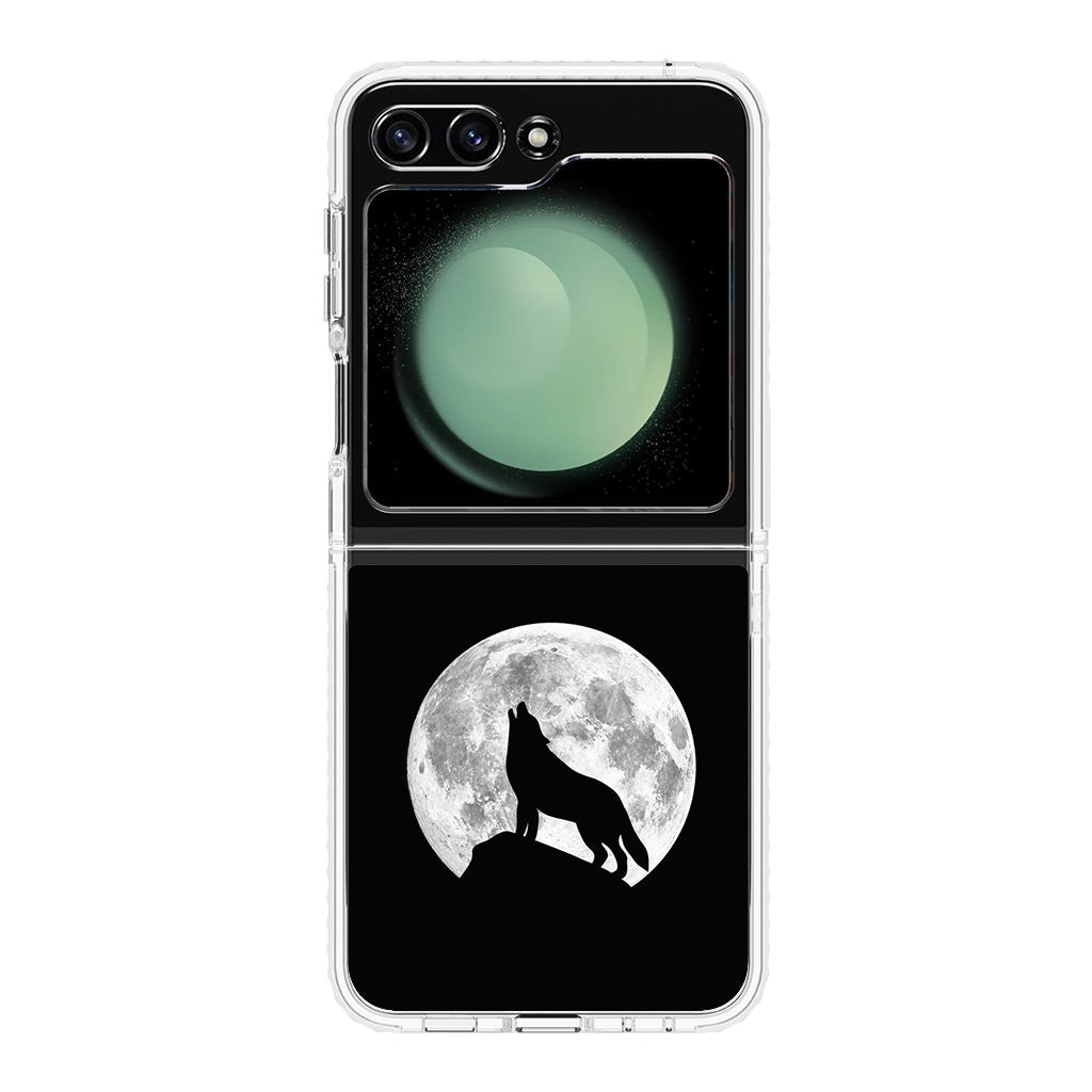 Howling Night Wolves Samsung Galaxy Z Flip 5 Case