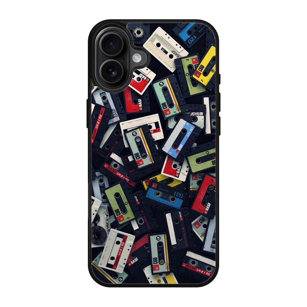 Old Vintage Cassettes iPhone 17 Case