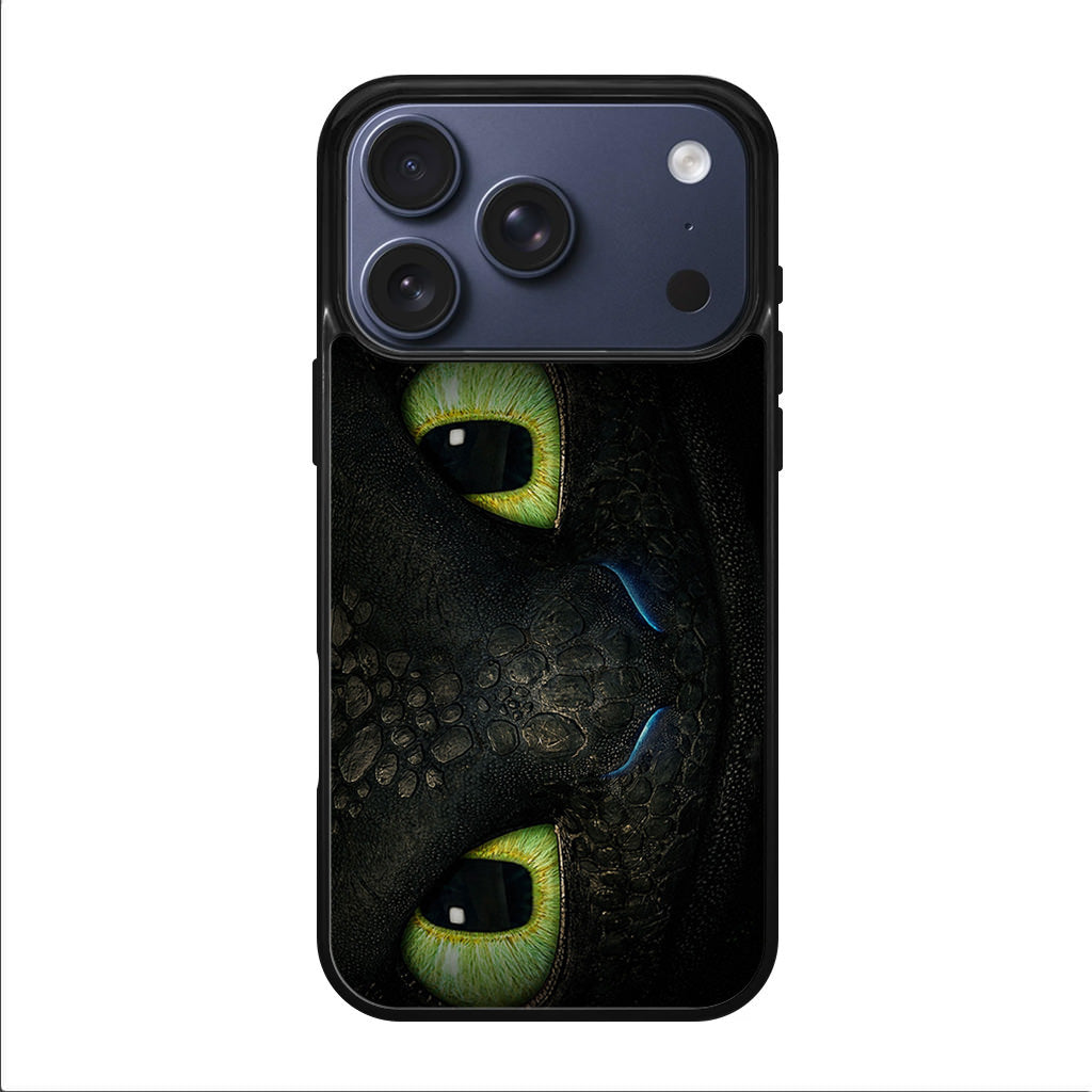 Toothless Dragon Eyes Close Up iPhone 17 Pro / 17 Pro Max Case