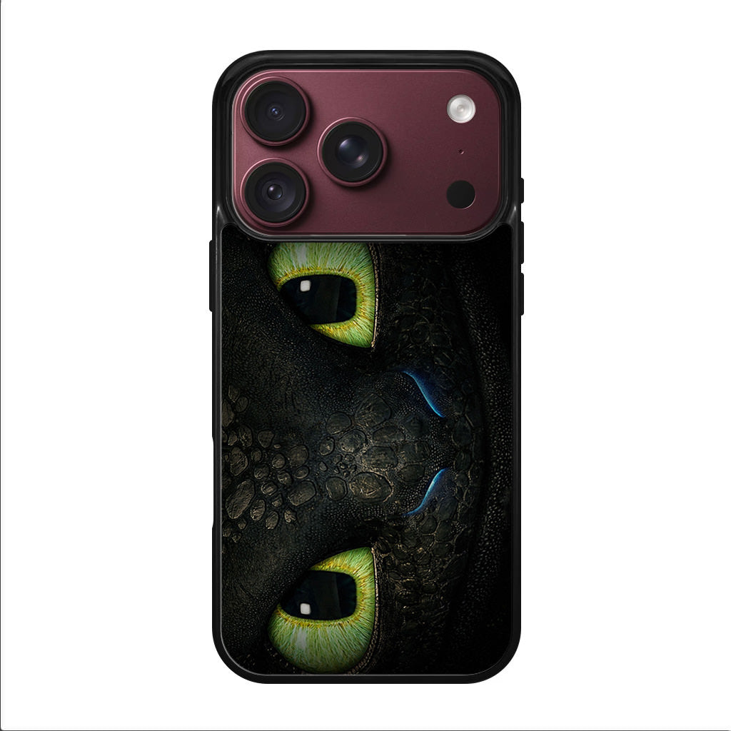 Toothless Dragon Eyes Close Up iPhone 18 Pro / 18 Pro Max Case