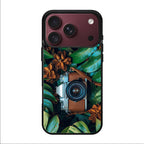 The Lens Between Leaves iPhone 18 Pro / 18 Pro Max Case