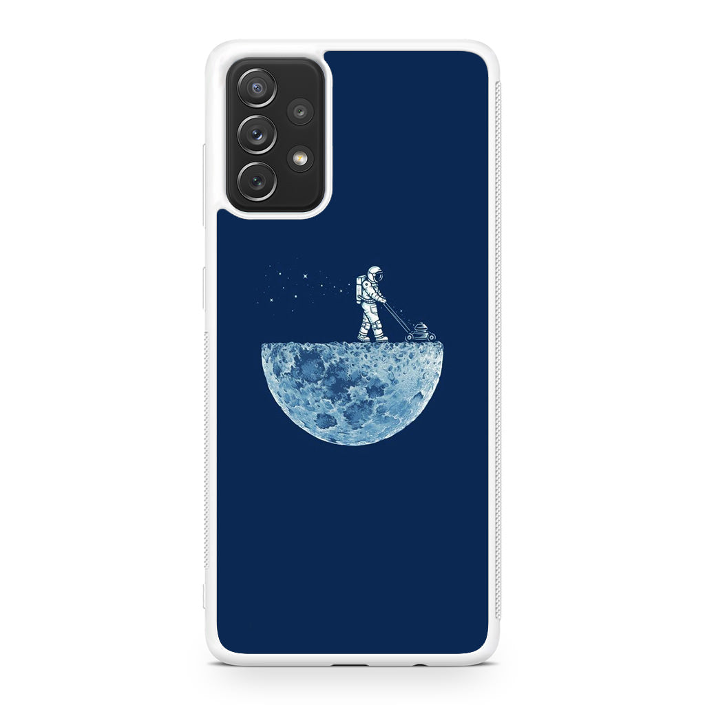 Astronaut Mowing The Moon Galaxy A23 5G Case
