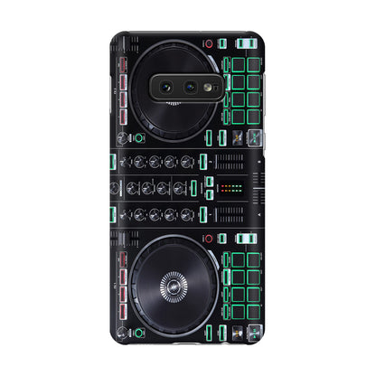 DJ Controller Galaxy S10e Case