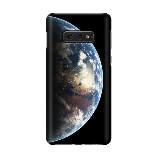 Half of World Galaxy S10e Case