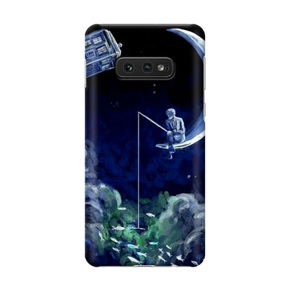 Tardis Walking To The Moon Galaxy S10e Case