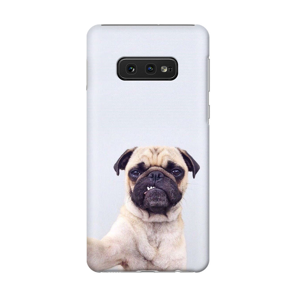 The Selfie Pug Galaxy S10e Case