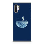 Astronaut Mowing The Moon Galaxy Note 10 Plus Case
