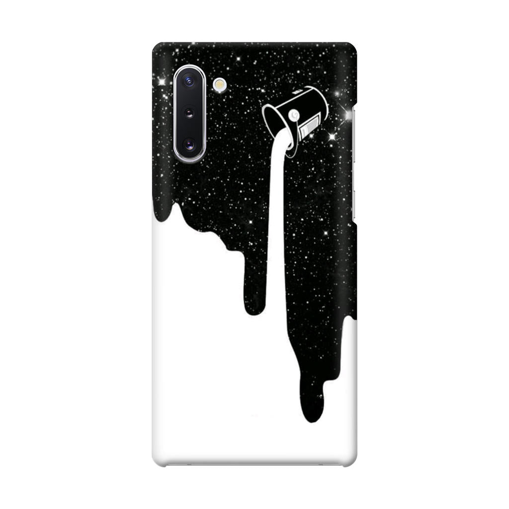 Pouring Milk Into Galaxy Galaxy Note 10 Case