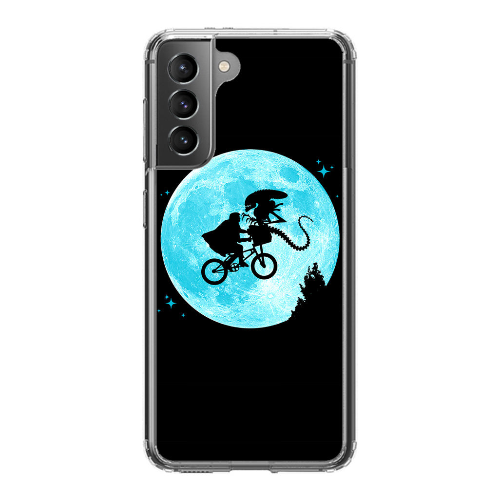 Alien Bike to the Moon Galaxy S22 / S22 Plus Case