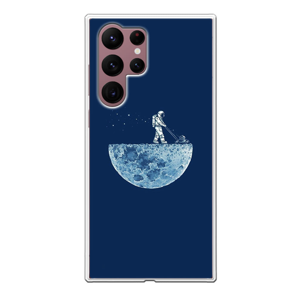 Astronaut Mowing The Moon Galaxy S22 Ultra 5G Case