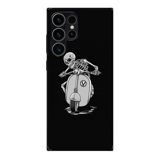 Skeleton Rides Scooter Samsung Galaxy S23 Ultra Case