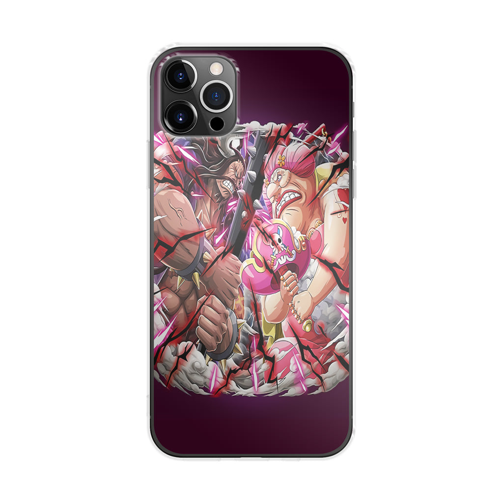 Kaido VS Big Mom iPhone 12 Pro Case