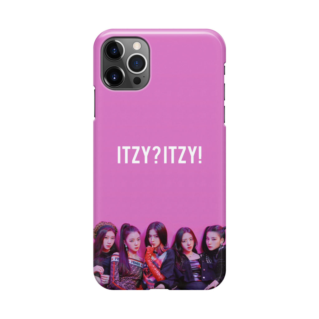Itzy Poster iPhone 12 Pro Max Case