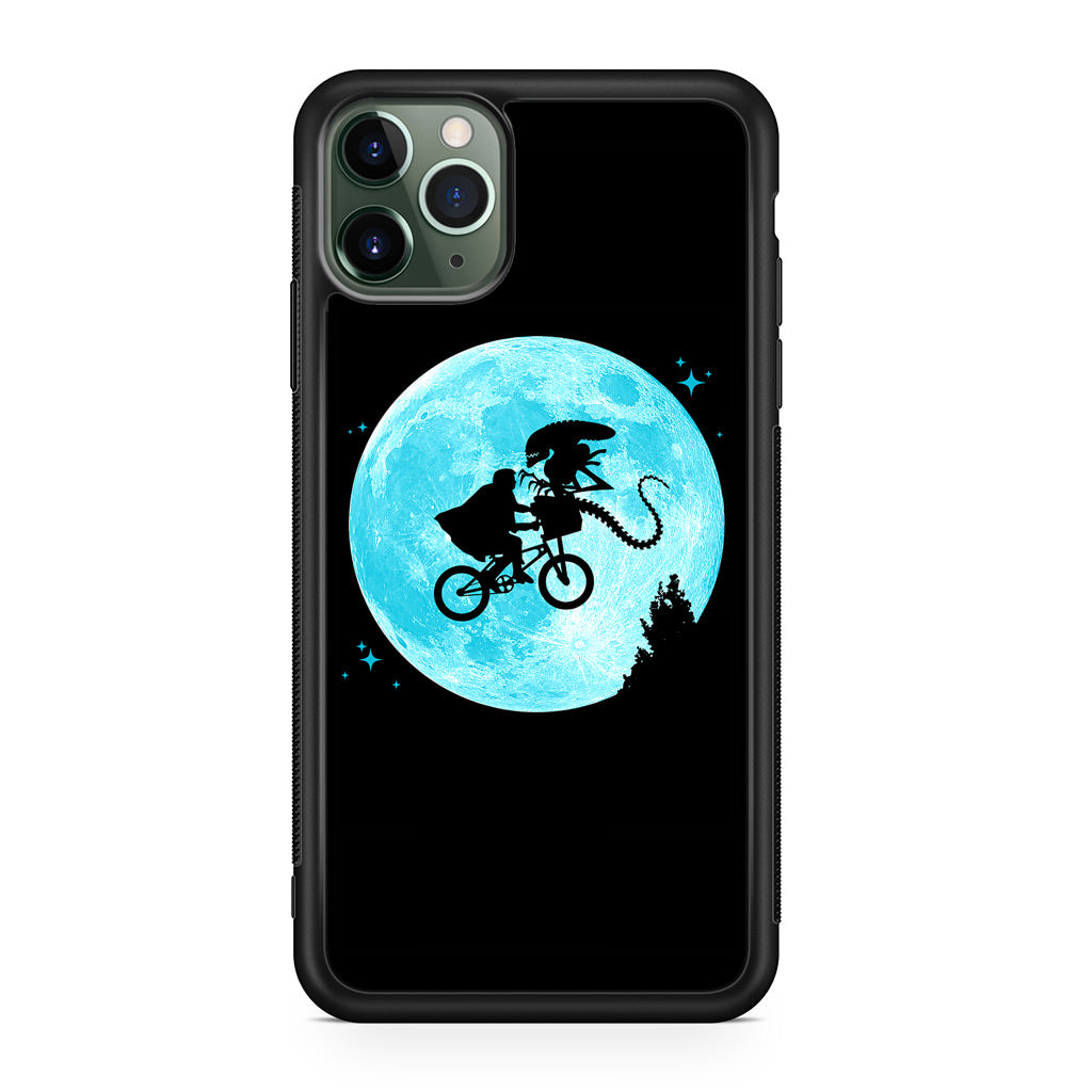 Alien Bike to the Moon iPhone 11 Pro Case