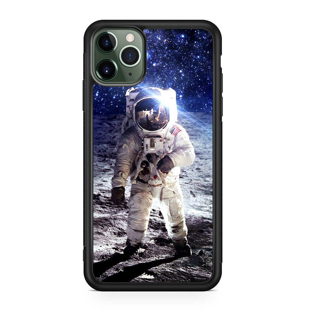 Astronaut Space Moon iPhone 11 Pro Case