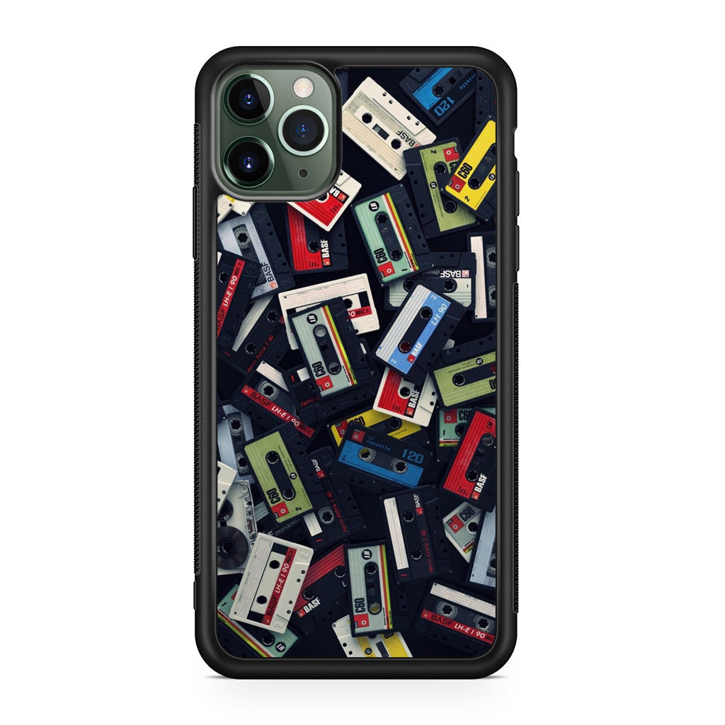 Old Vintage Cassettes iPhone 11 Pro Case