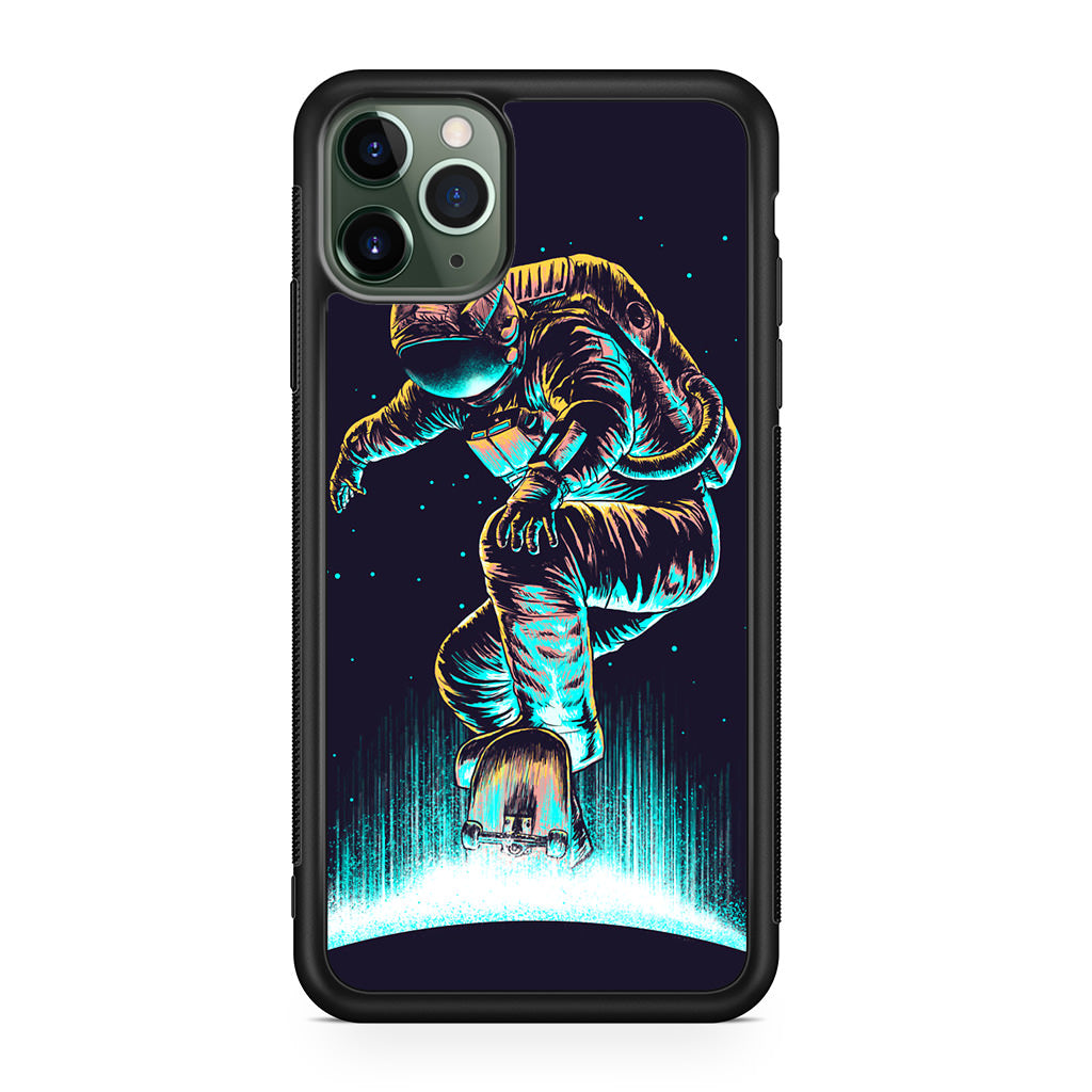 Space Skatter iPhone 11 Pro Case