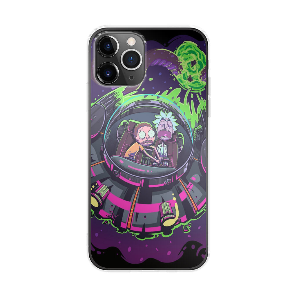 Rick And Morty Spaceship iPhone 11 Pro Case