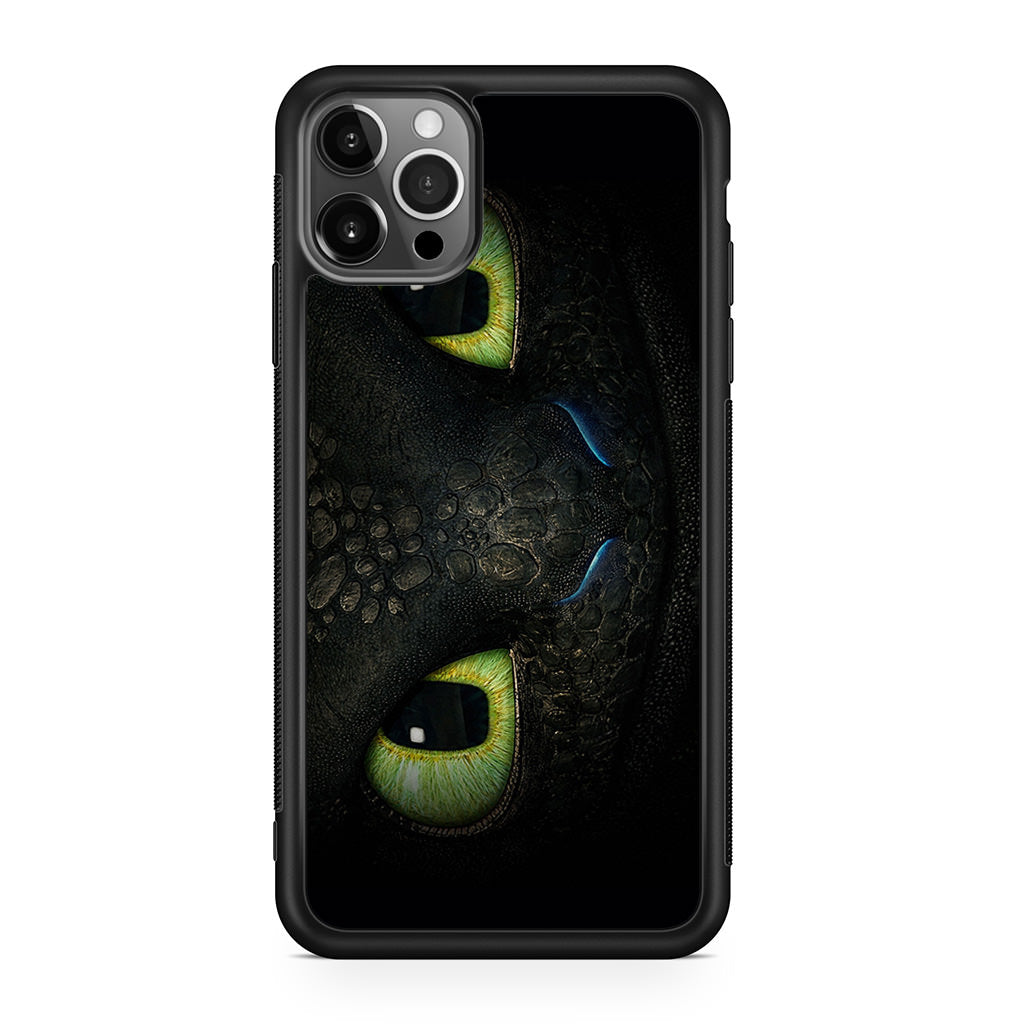 Toothless Dragon Eyes Close Up iPhone 12 Pro Max Case