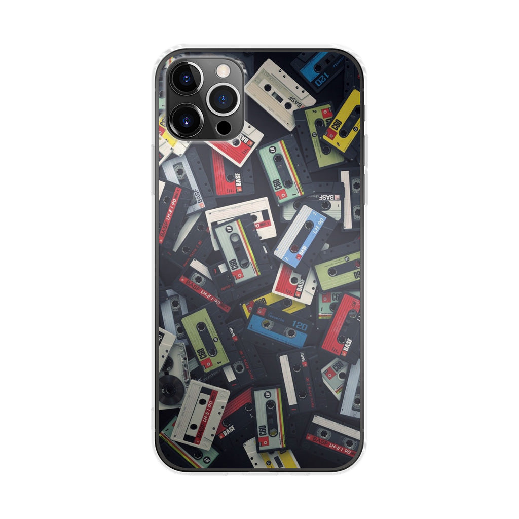 Old Vintage Cassettes iPhone 12 Pro Max Case