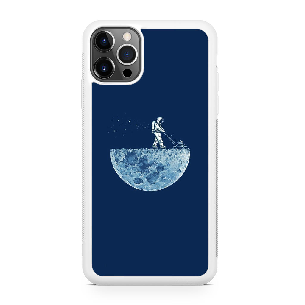 Astronaut Mowing The Moon iPhone 12 Pro Case