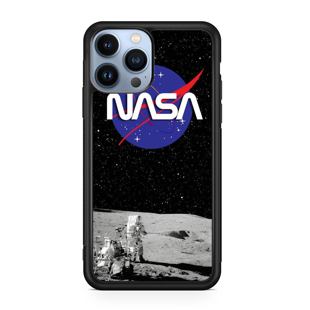 NASA To The Moon iPhone 13 Pro / 13 Pro Max Case