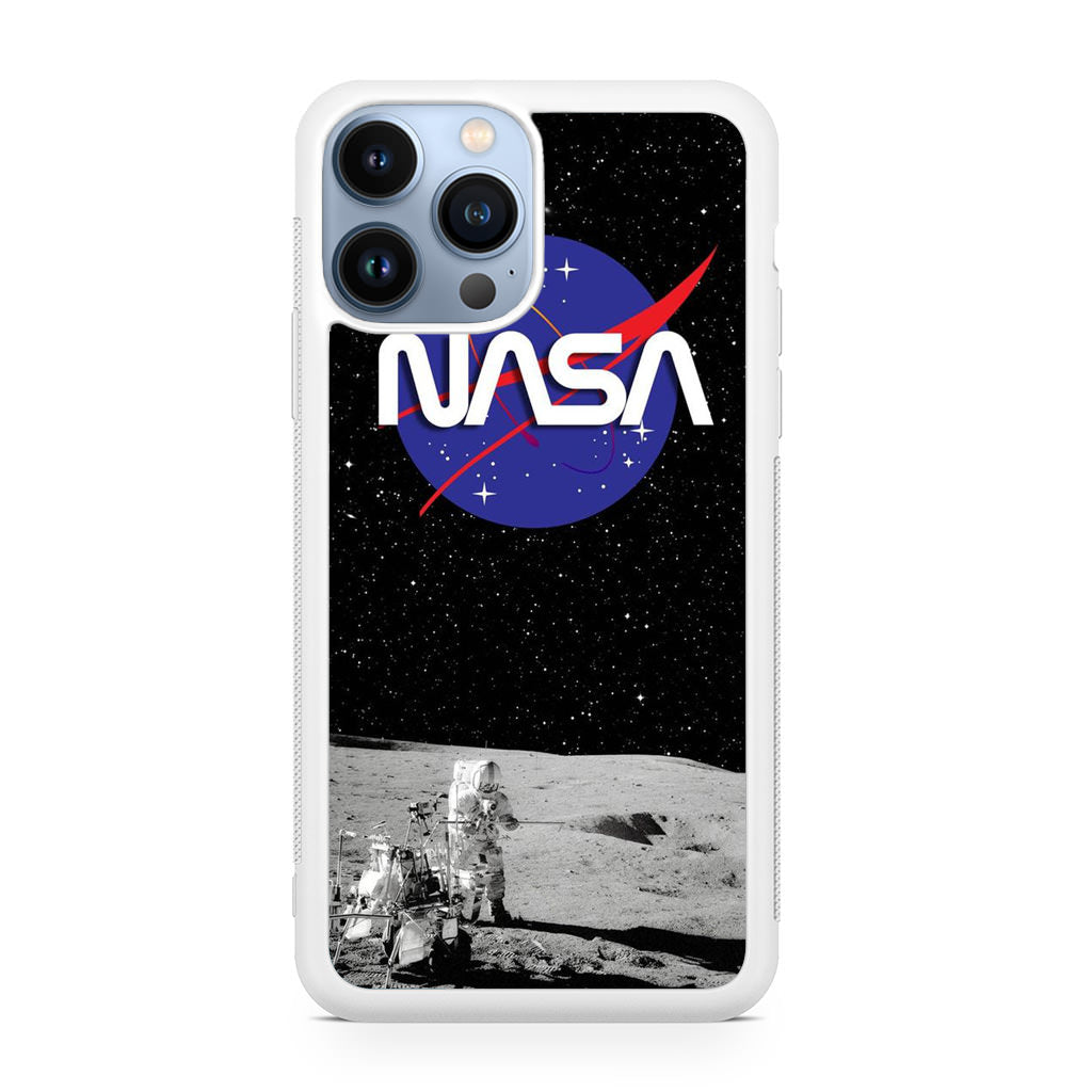 NASA To The Moon iPhone 13 Pro / 13 Pro Max Case