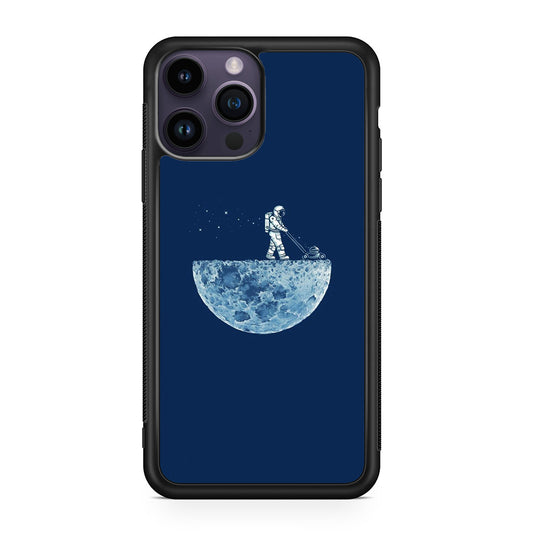 Astronaut Mowing The Moon iPhone 14 Pro / 14 Pro Max Case
