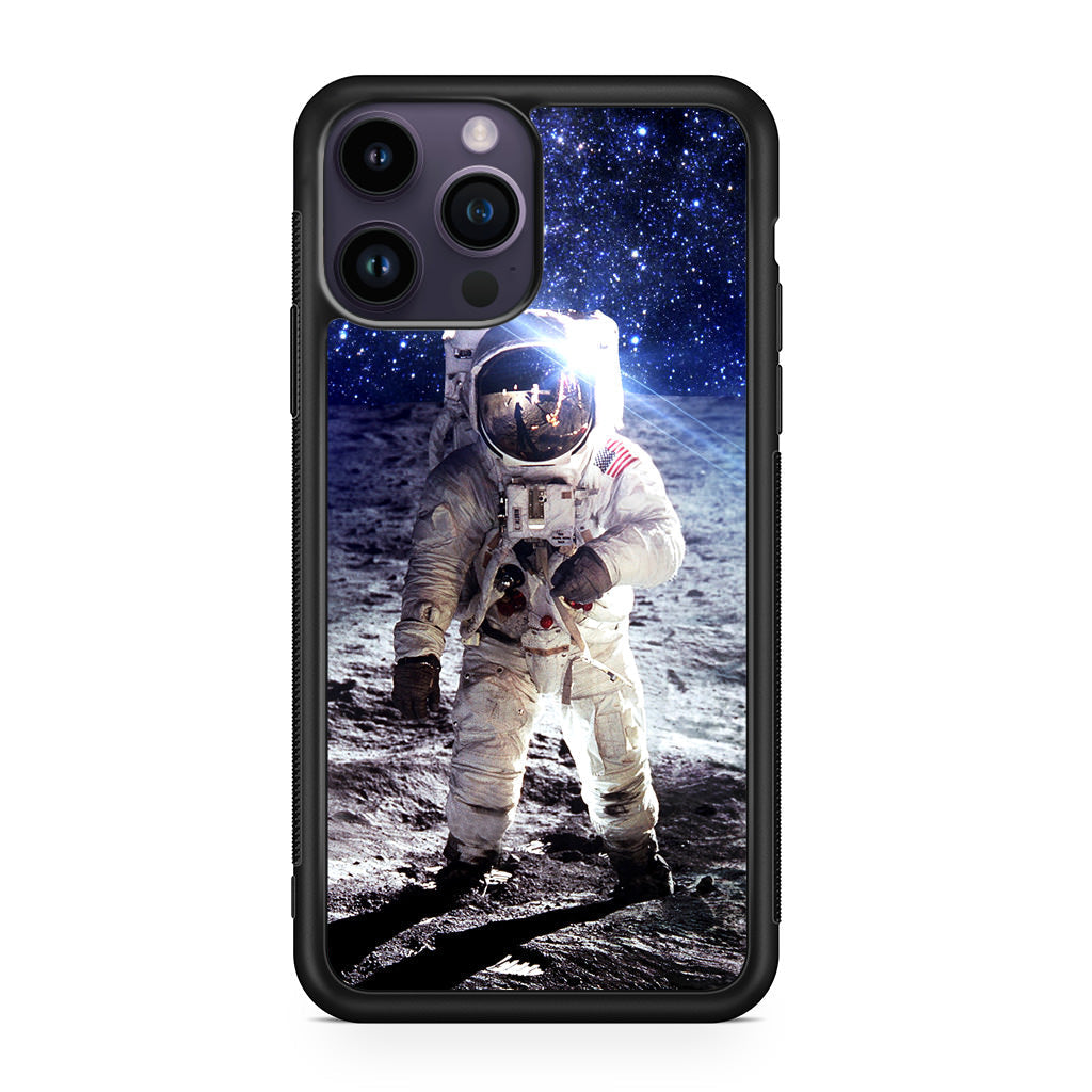 Astronaut Space Moon iPhone 15 Pro / 15 Pro Max Case