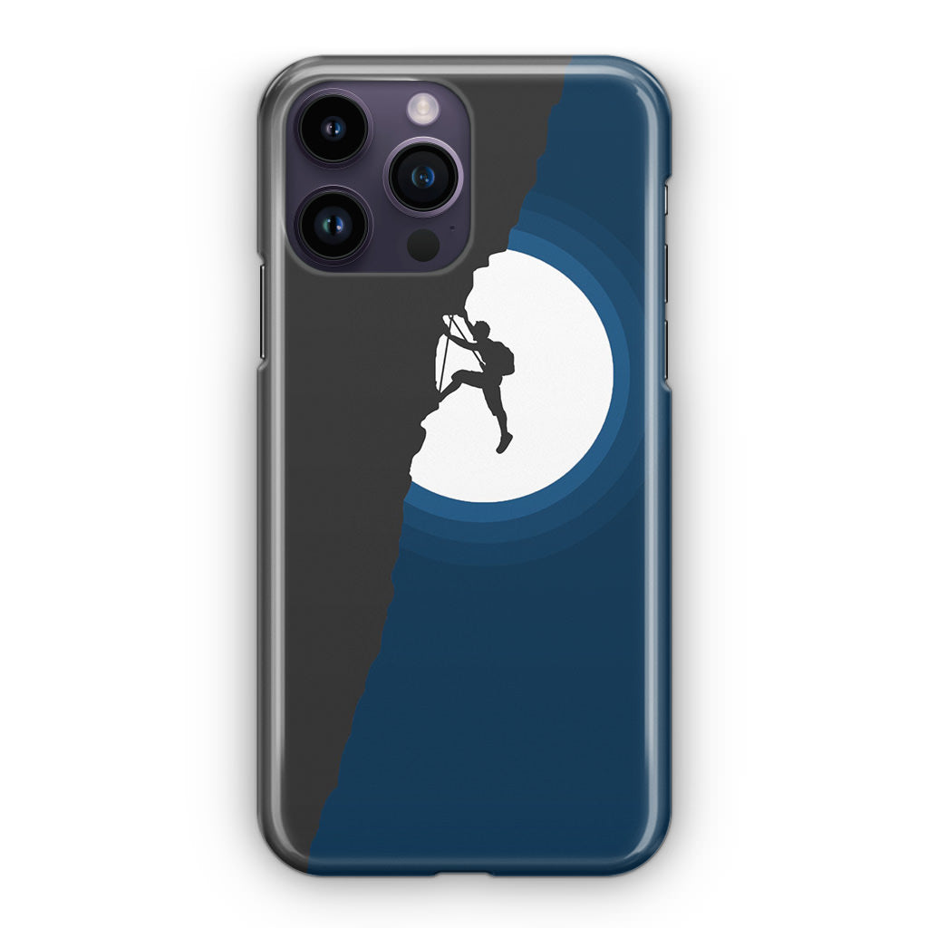 Silhouette of Climbers iPhone 14 Pro / 14 Pro Max Case