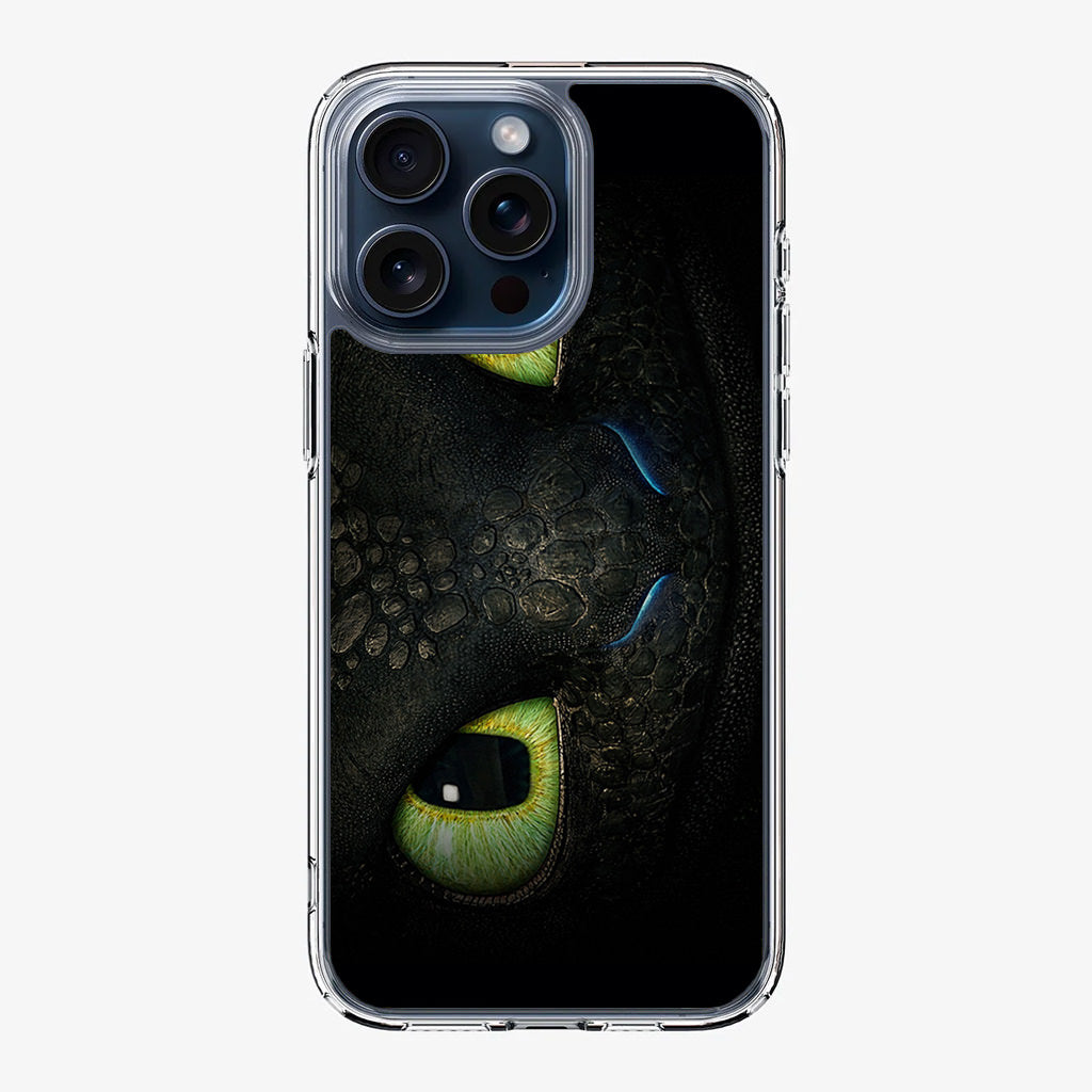 Toothless Dragon Eyes Close Up iPhone 15 Pro / 15 Pro Max Case