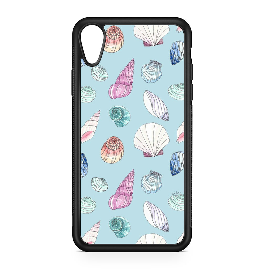 Beach Shells Pattern iPhone XR Case