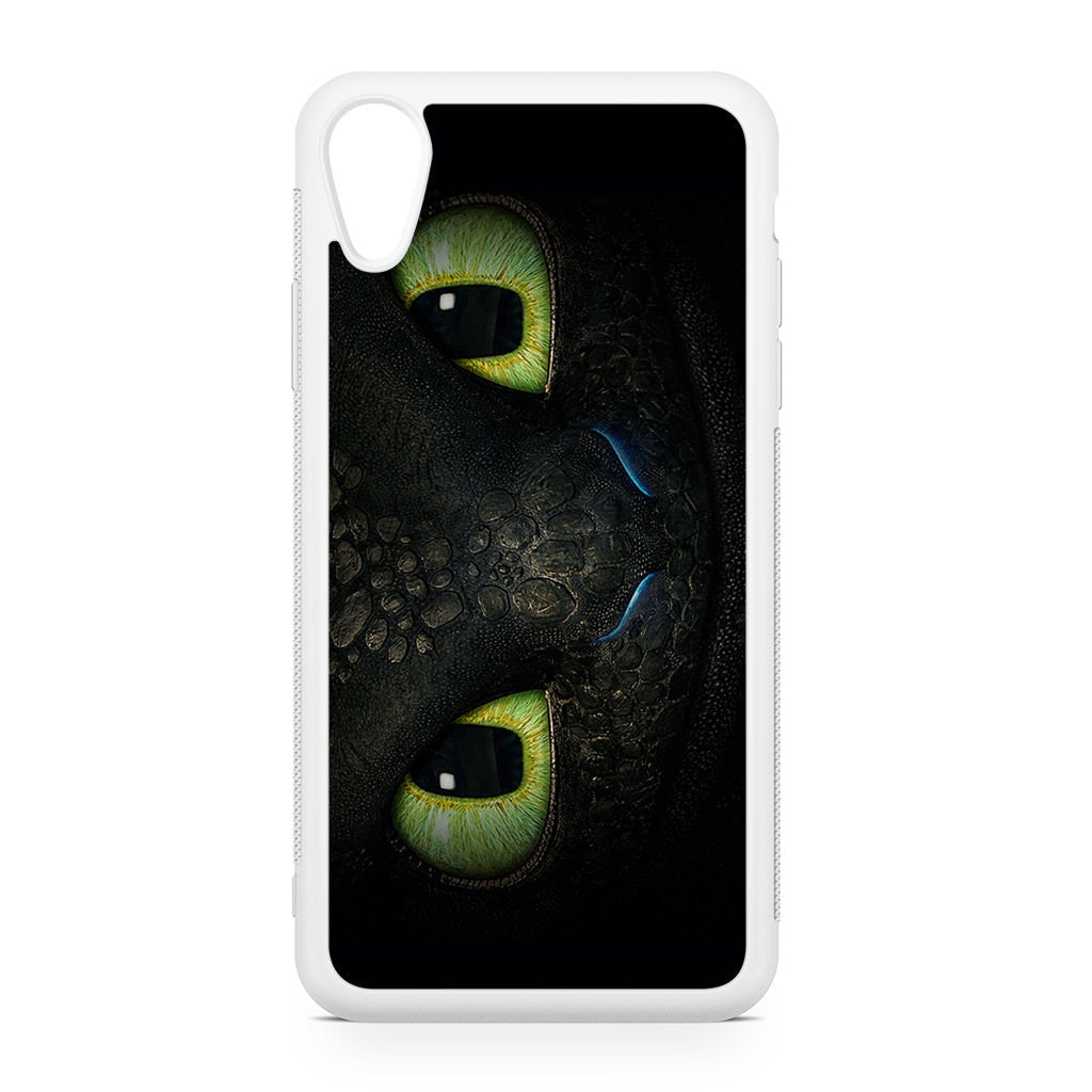 Toothless Dragon Eyes Close Up iPhone XR Case